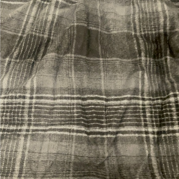 Flannels. - Picture 3 of 7